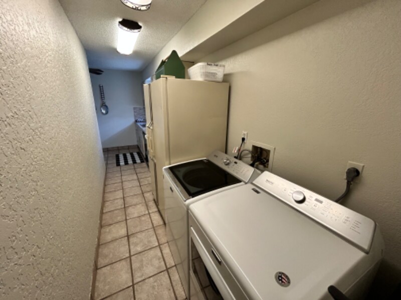 Building Photo - 187 Oak Park Rd