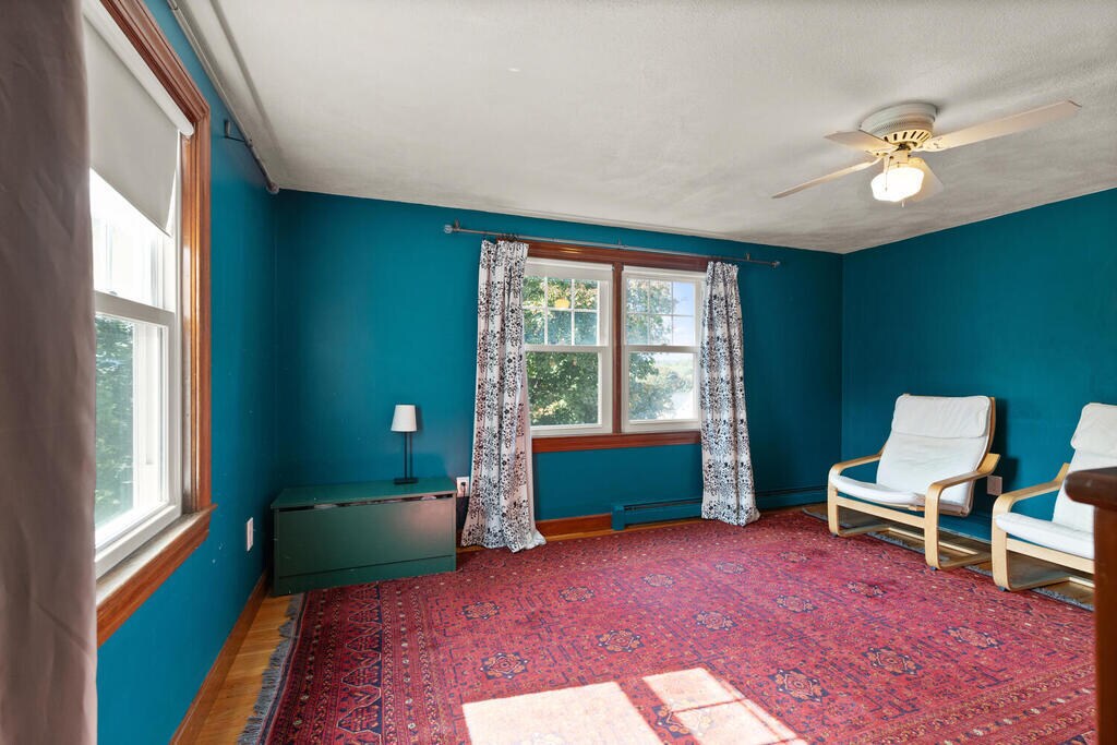 Building Photo - 12 Headland Way