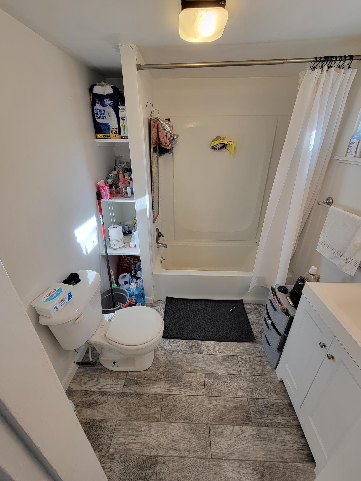 Building Photo - 177 Winthrop Rd