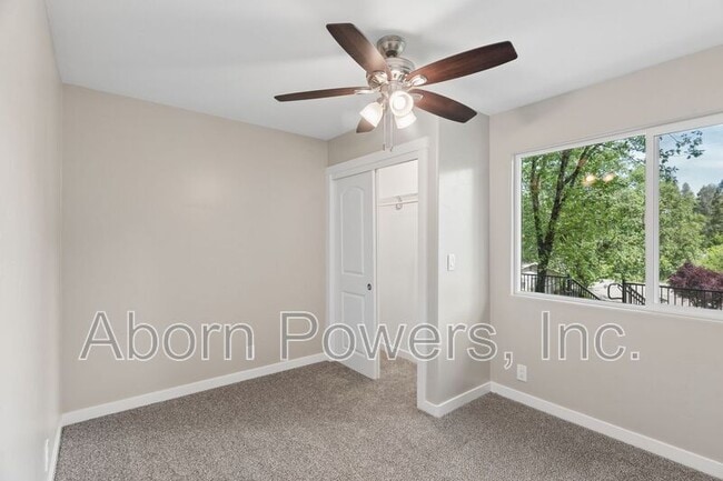 Building Photo - 2760 Coloma St