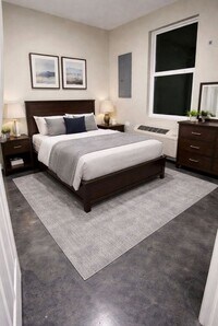 Building Photo - 180 Summit