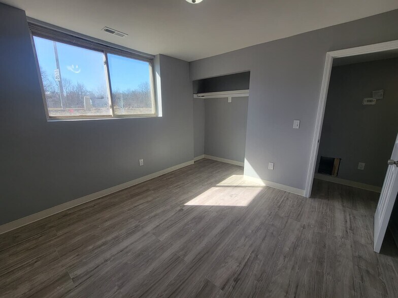 Building Photo - 1816-1816 N James H McGee Blvd