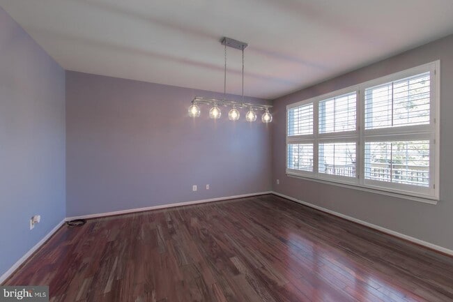 Building Photo - 124 Ivy Hills Terrace