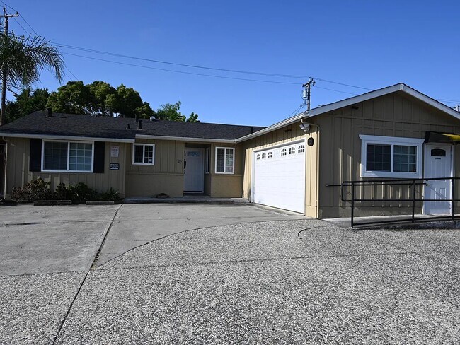 Primary Photo - 715 Saratoga Ave