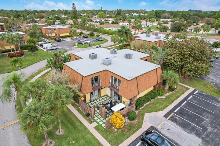 Building Photo - 110 N Delaware Blvd