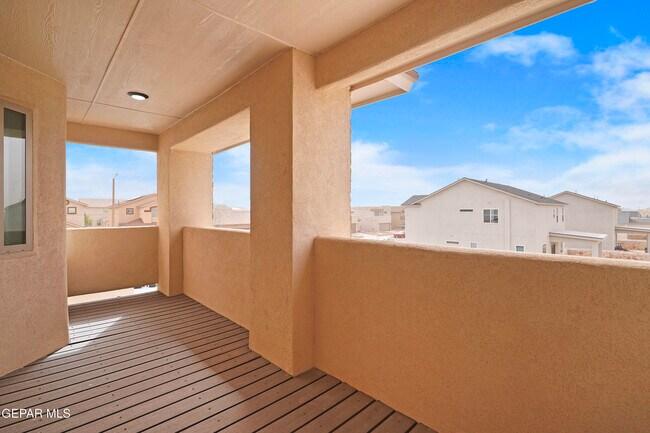 Building Photo - 5004 Alyssa Jade St