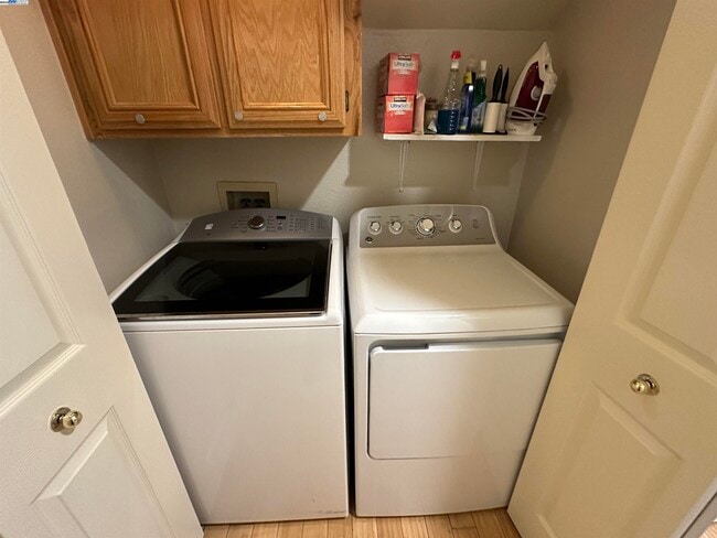 Building Photo - 1448 Dumaine St