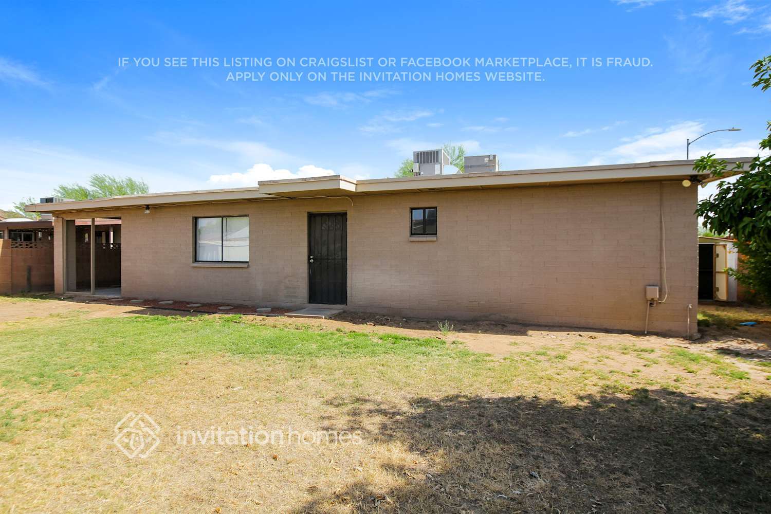 Building Photo - 2254 W Bloomfield Rd