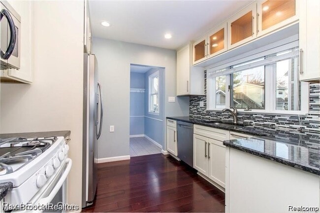 Building Photo - 1183 Bird Ave