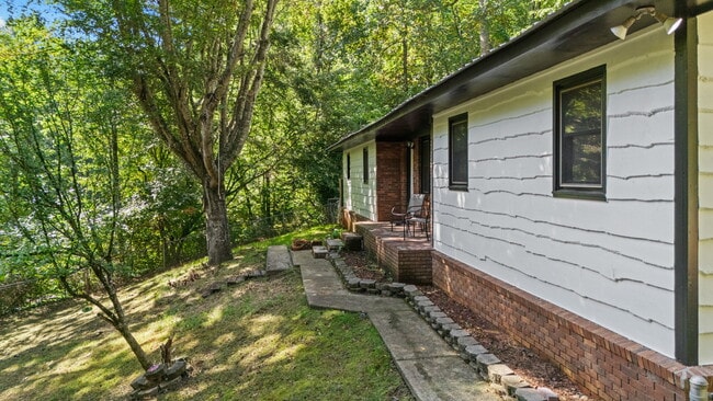 Building Photo - 154 Mashburn Branch Cove Rd