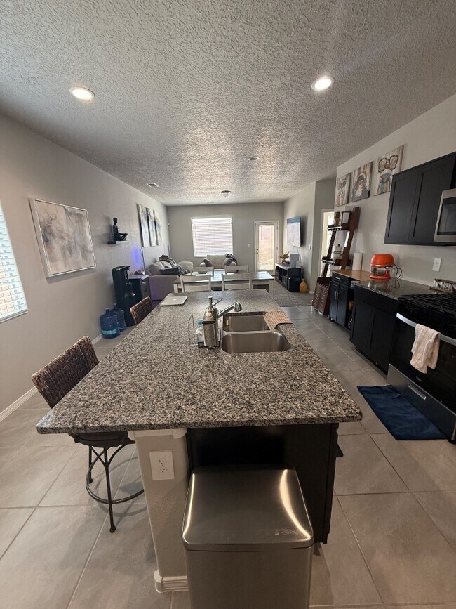 Building Photo - 10844 Caresso Lp SW