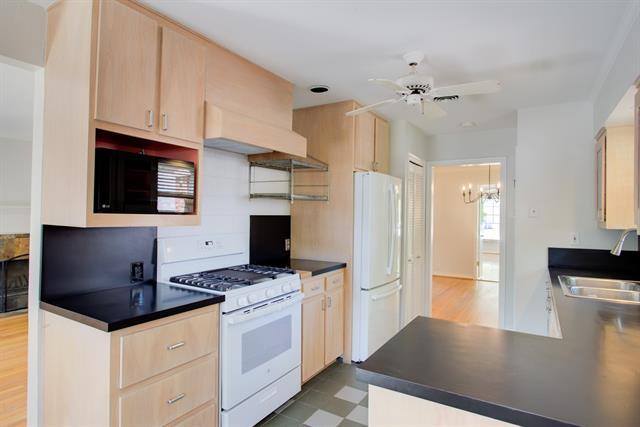 Building Photo - 942 Bridget Dr