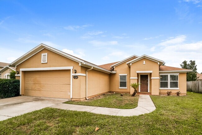 Primary Photo - 2273 Brian Lakes Dr E