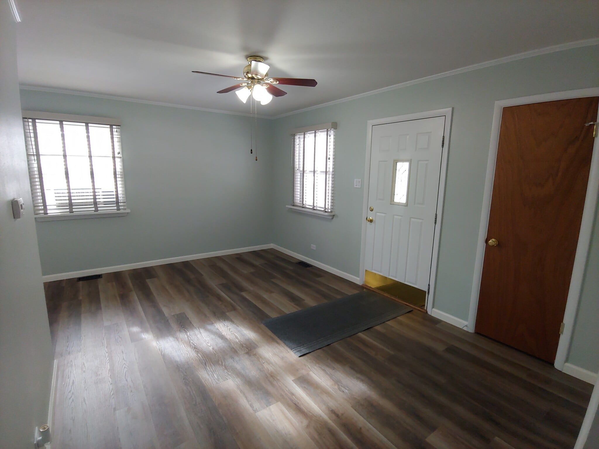 Building Photo - 2300 S Julian St