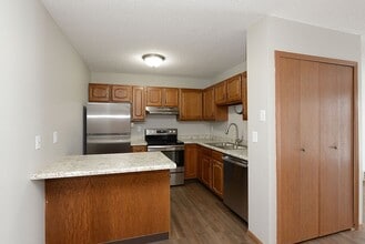 Building Photo - 2-bed, 2-bath for rent!