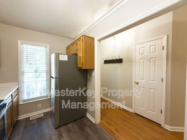 Building Photo - 4220 Old Brick Ct