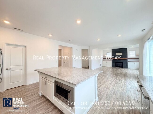 Building Photo - 15329 SE 278th St