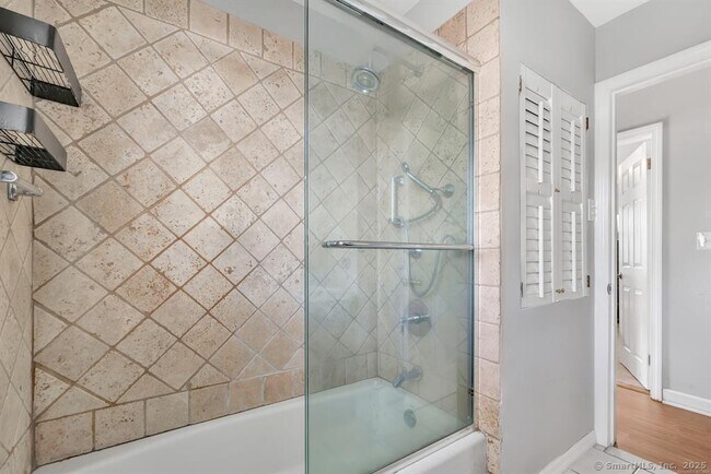 Building Photo - 376 Folino Dr