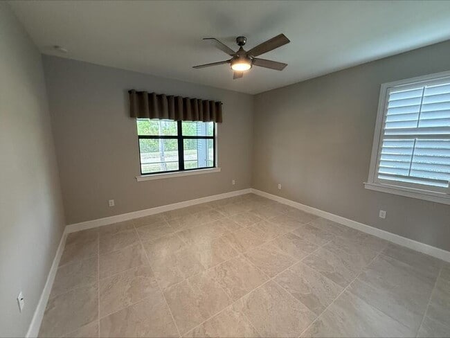 Building Photo - 2459 Brassica Dr