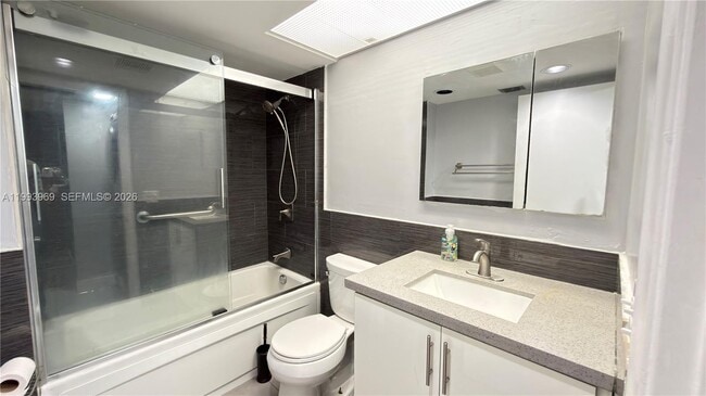 Building Photo - 12500 SW 5th Ct