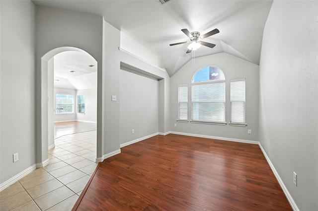 Building Photo - 9209 Friendswood Dr