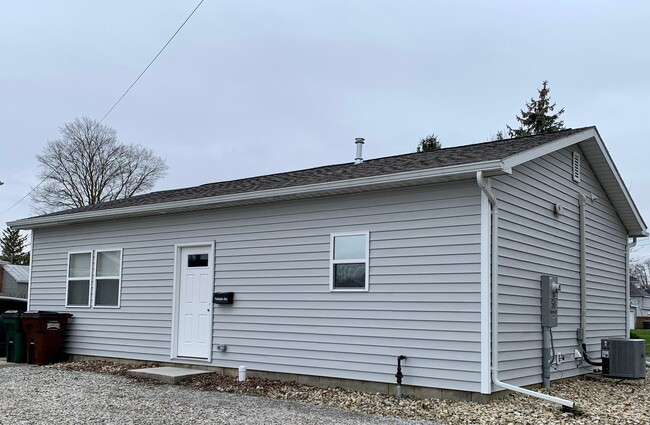 Building Photo - Newly Constructed Two bedroom Unit