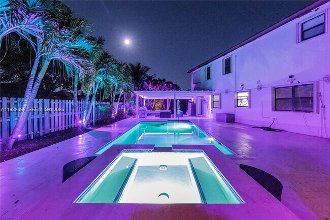 Building Photo - 3461 SE 1st St