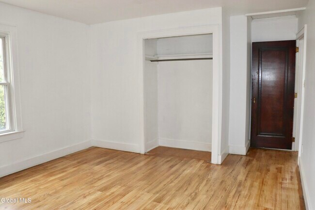 Building Photo - 647 New Scotland Ave