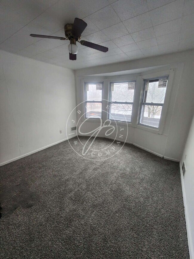 Building Photo - One of a kind 2 story 3-bedroom apartment!