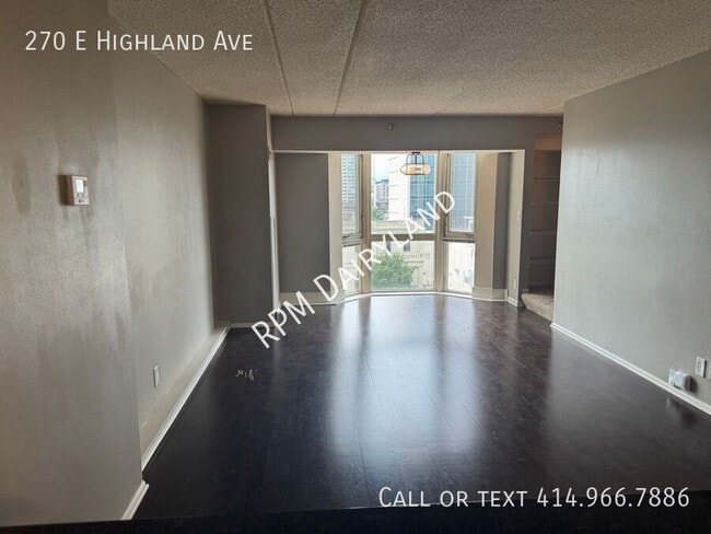 Building Photo - 270 E Highland Ave