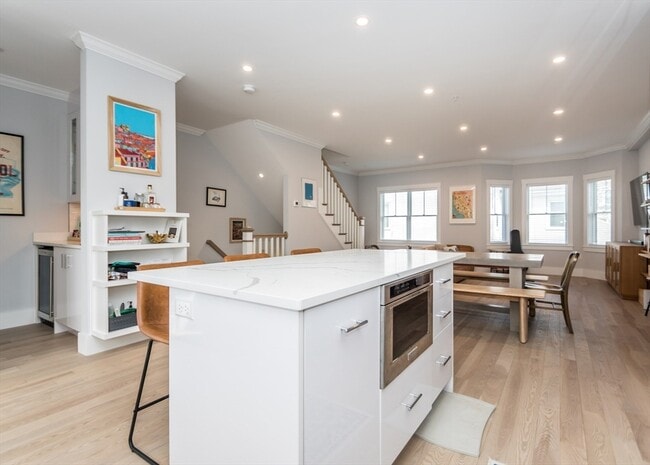 Building Photo - 29 Cherry St