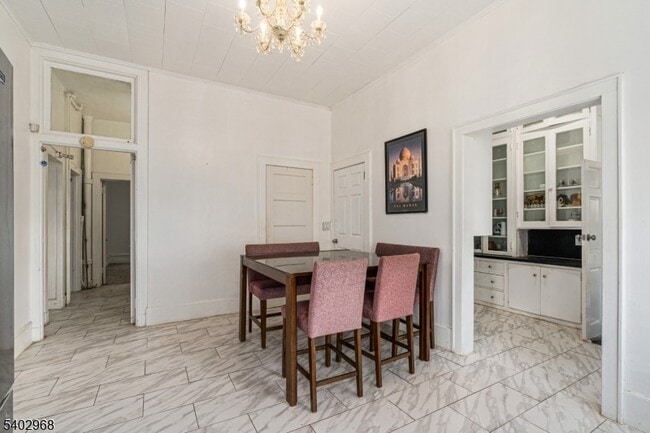 Building Photo - 229 Ballantine Pkwy