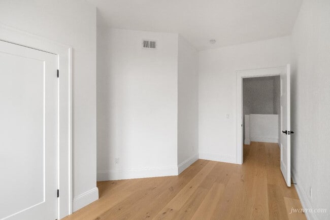 Building Photo - 814 Divisadero St