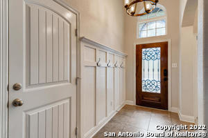 Building Photo - 304 Fritz Way
