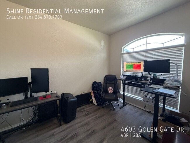 Building Photo - 4603 Golden Gate Dr