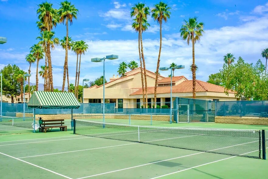 Tennis - 35200 Cathedral Canyon Dr