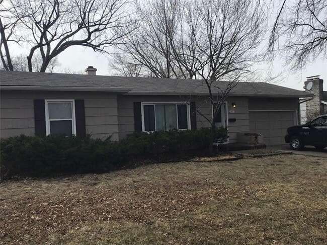Primary Photo - COMING SOON! - Newly Renovated 3Bd, 2Bth i...