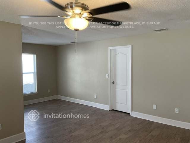 Building Photo - 228 Belgian Way