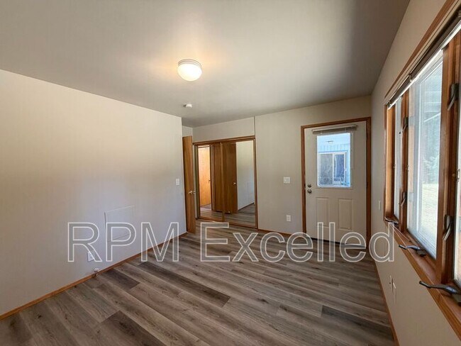 Building Photo - 30827 21st Ave SW
