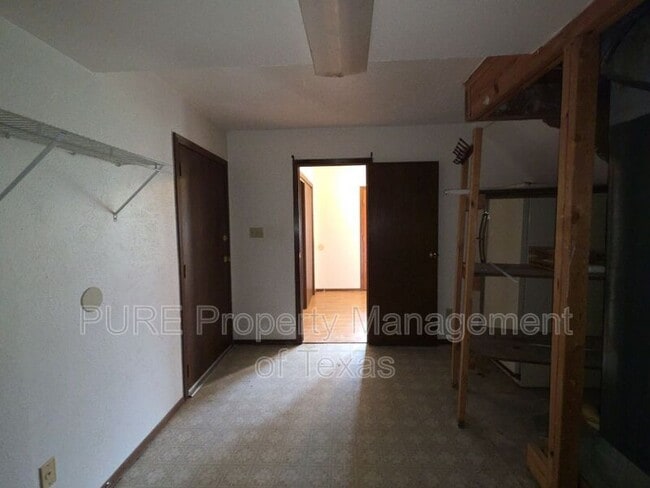 Building Photo - 12709 Burson Dr