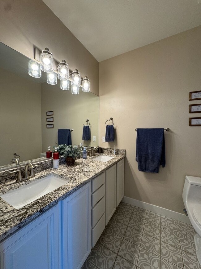 Building Photo - Beautiful Mohave Valley home in El Rio