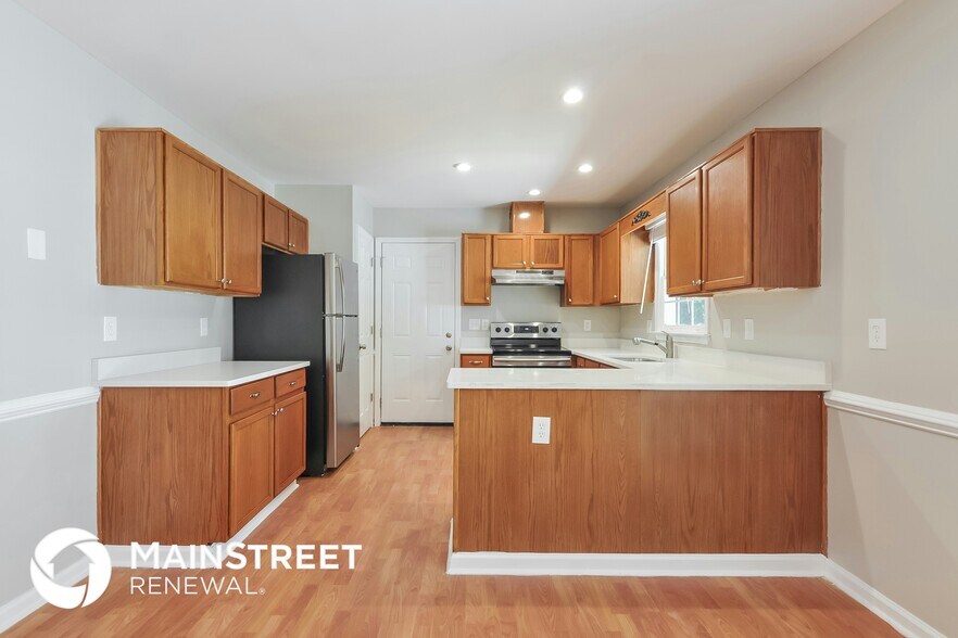 Building Photo - 5129 Dantonville Ct