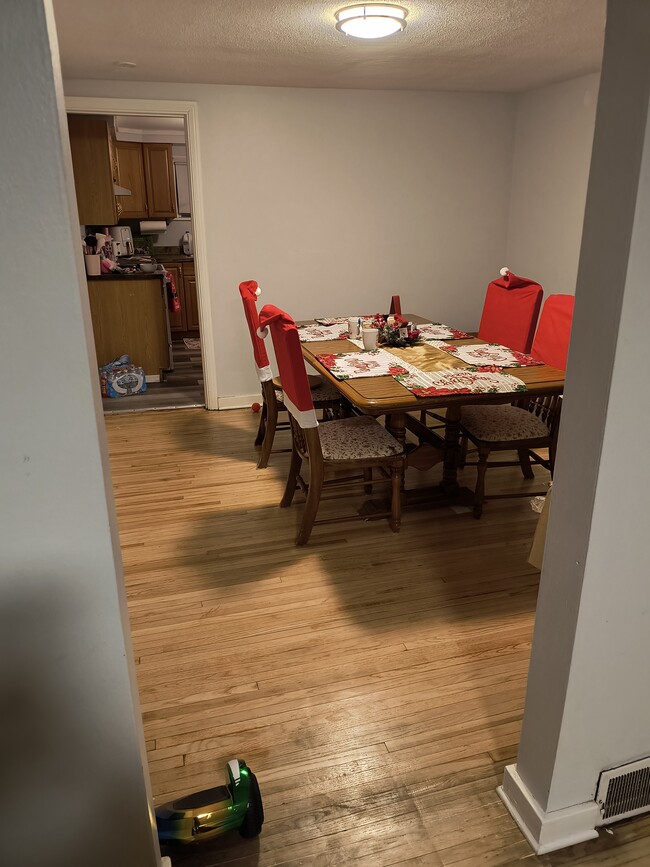 Dining Room - 2 Core St