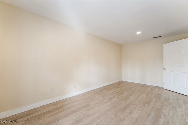 Building Photo - 2408 Legacy Island Cir