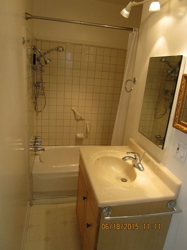 Bath - 1352 Ocean Park Blvd