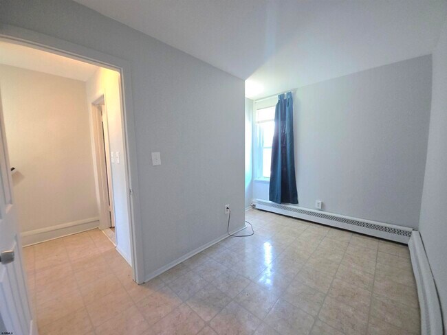 Building Photo - 216 New Jersey Ave