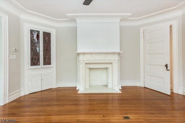 Building Photo - 287 Claremont Ave