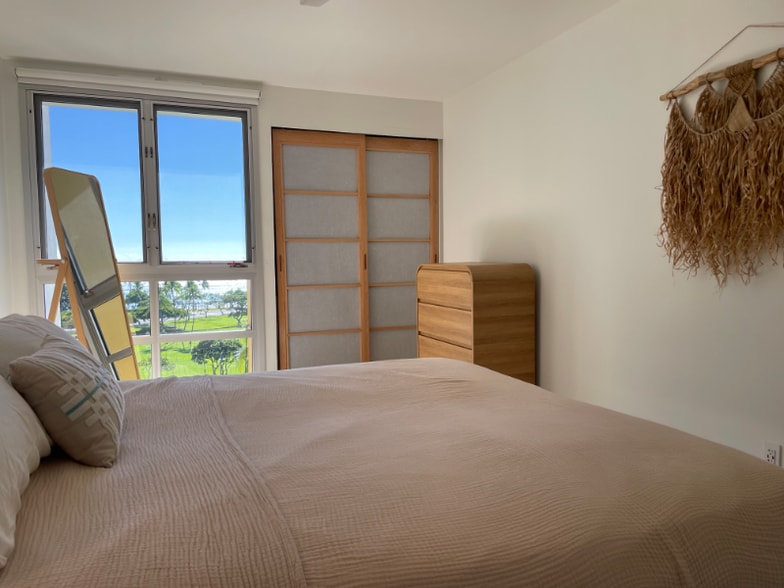 Building Photo - 1350 Ala Moana Blvd