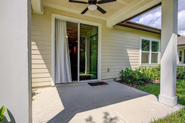 Building Photo - 20 Falcon Ridge Rd