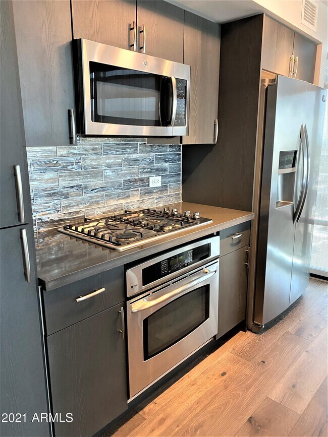 Building Photo - 4808 N 24th St